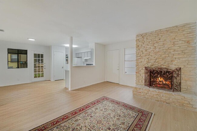 4301 Acropolis Ct in Austin, TX - Building Photo - Building Photo