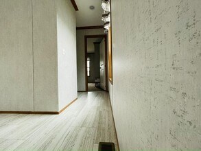 56 Elmhurst Dr in Lockport, NY - Building Photo - Building Photo