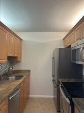 1210 Old Boynton Rd, Unit 104 in Boynton Beach, FL - Building Photo - Building Photo