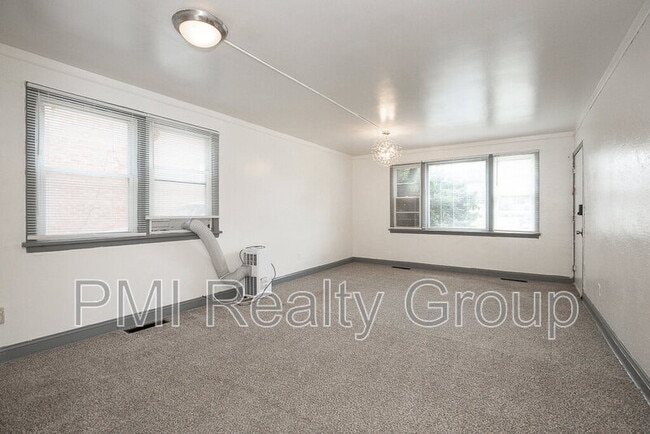 property at 1520 Coventry Rd