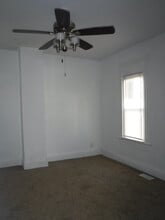 6417 Washington St in St. Joseph, MO - Building Photo - Building Photo