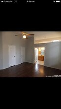 11730 Quailbrook in San Antonio, TX - Foto de edificio - Building Photo
