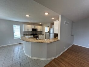 7801 S 21st St in Lincoln, NE - Building Photo - Building Photo