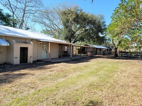 4362 W Midway Rd in Fort Pierce, FL - Building Photo - Building Photo
