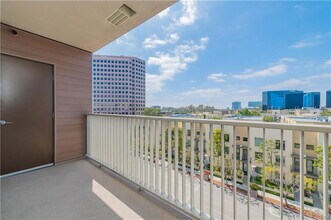 1507 Rivington in Irvine, CA - Building Photo - Building Photo