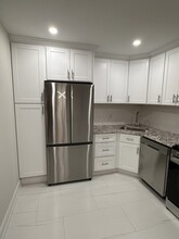 1 N Chestnut Ave in Arlington Heights, IL - Building Photo - Building Photo