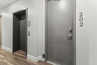 1224 2nd Ave S in Nashville, TN - Building Photo - Building Photo