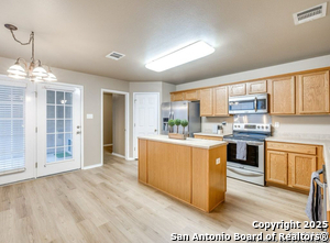 property at 10915 Toscana Isle