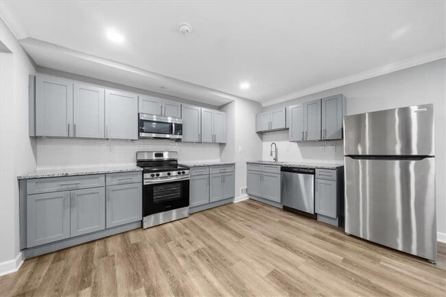 property at 5399 Northland Dr NE
