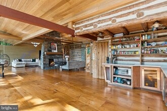 11540 Springridge Rd in Potomac, MD - Building Photo - Building Photo
