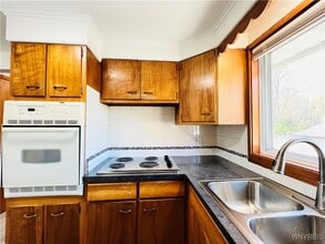 1199 Center Rd in Buffalo, NY - Building Photo - Building Photo