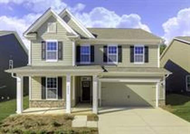 property at 8013 Oakmere Rd