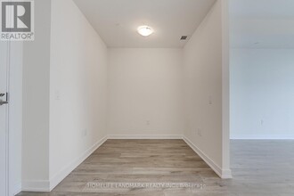 28 Freeland St in Toronto, ON - Building Photo - Building Photo