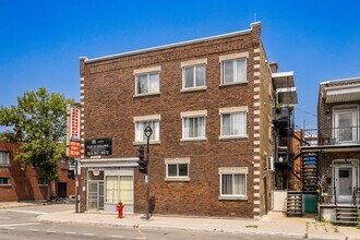 6160-6168 Eadie St in Montréal, QC - Building Photo - Building Photo