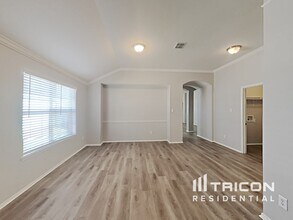 637 Chalk Knoll Rd in Fort Worth, TX - Building Photo - Building Photo