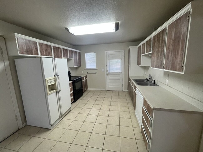 2507 Kenosha Ave in Lubbock, TX - Building Photo - Building Photo