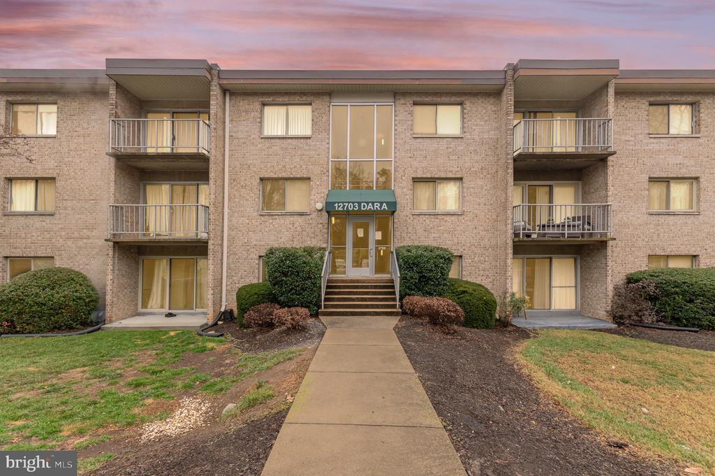 12703 Dara Dr in Woodbridge, VA - Building Photo