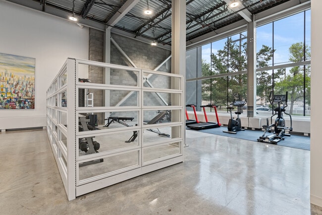 Inglewood Lofts in Edmonton, AB - Building Photo - Building Photo