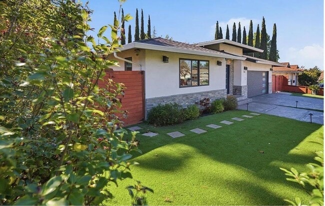 706 Wisteria Dr in Fremont, CA - Building Photo - Building Photo