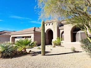 11934 E Sand Hills Rd in Scottsdale, AZ - Building Photo - Building Photo