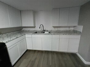 1712 Thompson Dr in Midwest City, OK - Building Photo - Building Photo