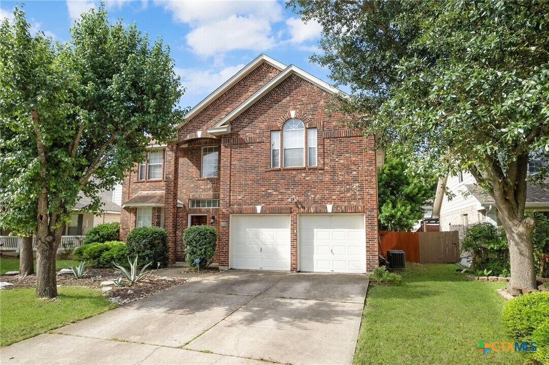 15016 Jacks Pond Rd in Austin, TX - Building Photo