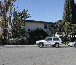 13221 Nelson St in Garden Grove, CA - Building Photo - Building Photo