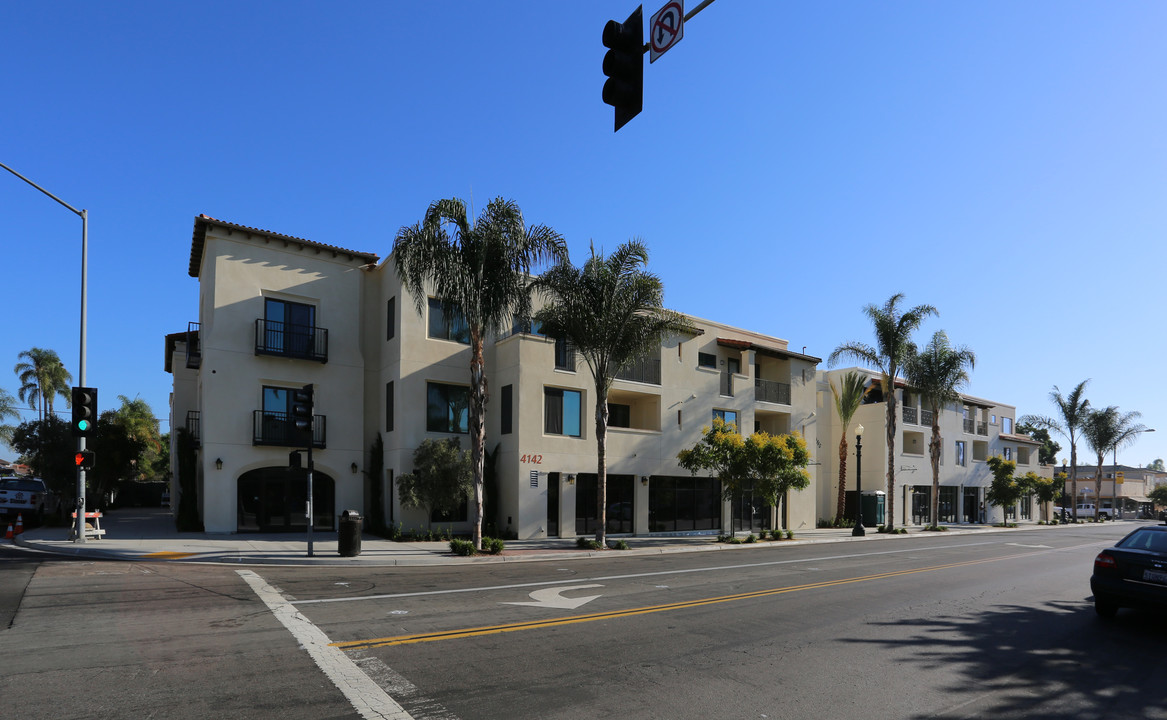 4142 Adams Ave in San Diego, CA - Foto de edificio