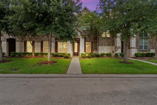 property at 9254 Solvista Pass Ln