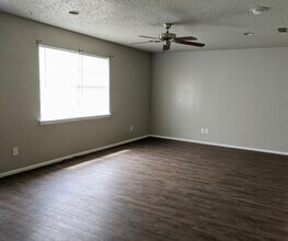 5525 Fordham St in Lubbock, TX - Building Photo - Building Photo