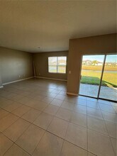 17209 Harvest Moon Way in Bradenton, FL - Building Photo - Building Photo