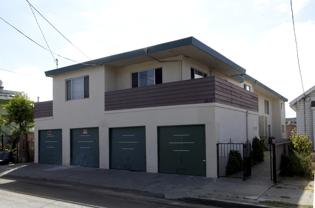 2656 38th Ave in Oakland, CA - Building Photo