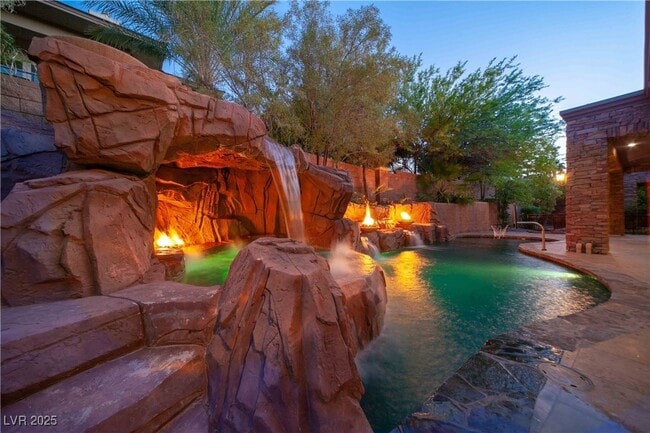 514 Mandalay Ct in Henderson, NV - Building Photo - Building Photo