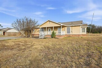 910 N Powell Pkwy in Anna, TX - Building Photo - Building Photo