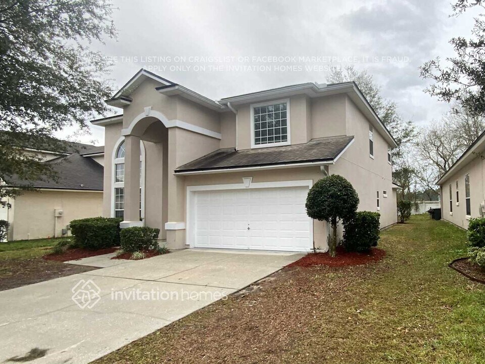 4011 Leatherwood Dr in Orange Park, FL - Building Photo