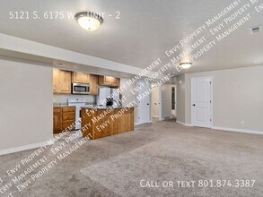 5121 S 6175 W in Hooper, UT - Building Photo - Building Photo