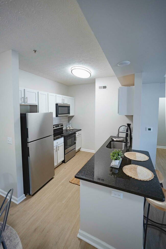 Blendon Woods Apartments in Westerville, OH - Building Photo - Building Photo