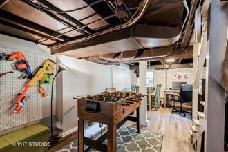 813 Hamlin St in Evanston, IL - Building Photo - Building Photo