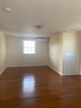2A Cecil Pl in Hicksville, NY - Building Photo - Building Photo