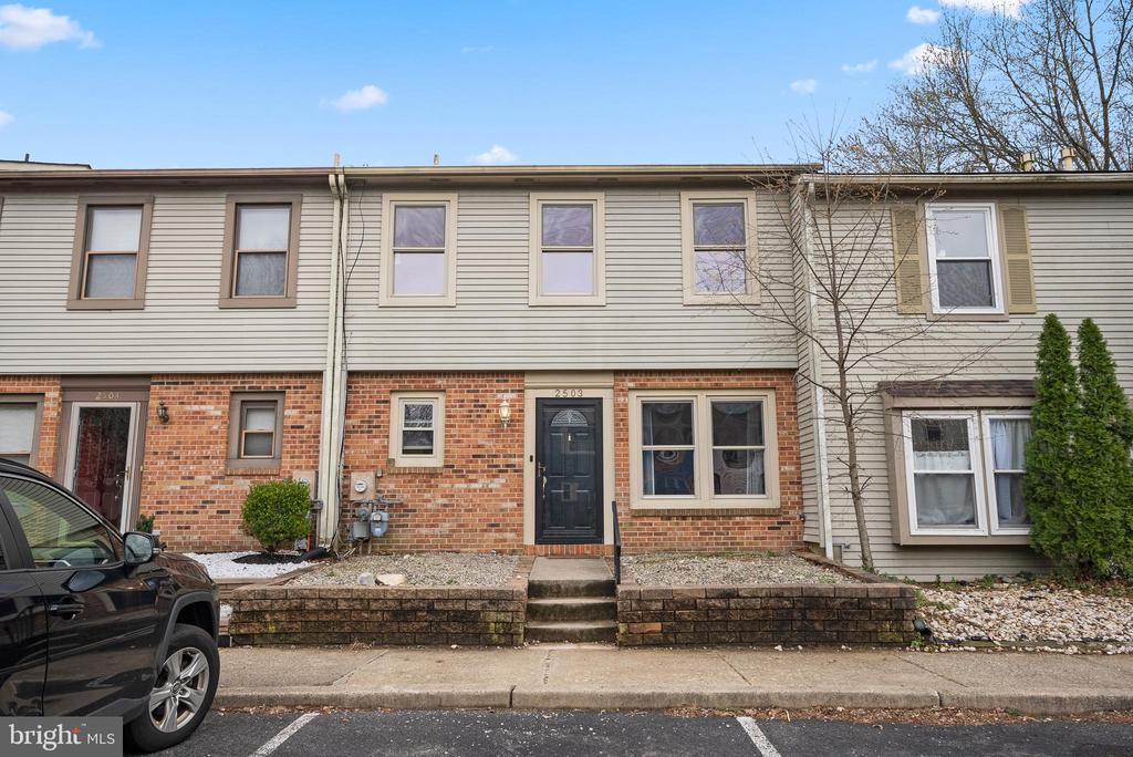 2503 Elberta Ln in Evesham, NJ - Building Photo