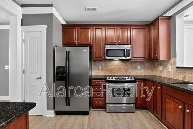 330 Davidson Gateway Dr in Davidson, NC - Building Photo - Building Photo