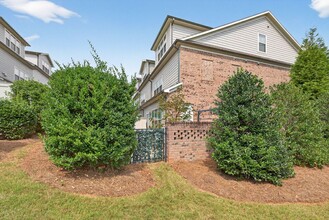 10171 Windalier Wy in Roswell, GA - Building Photo - Building Photo