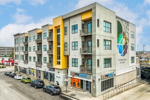 The Waites in Birmingham, AL - Building Photo