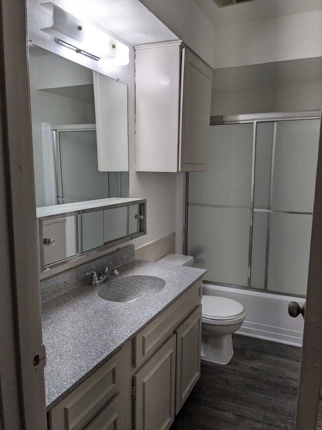 3312 Kathy Ln in Irving, TX - Building Photo - Building Photo