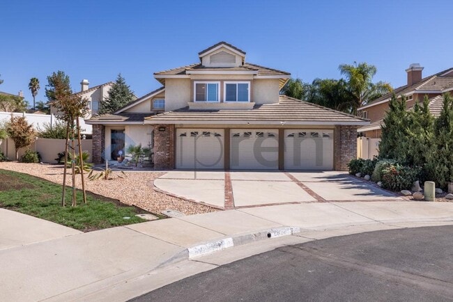 28207 Ajilwood Ct in Menifee, CA - Foto de edificio - Building Photo