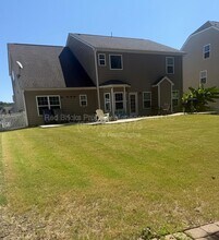 9294 Perseverance Dr in Harrisburg, NC - Foto de edificio - Building Photo