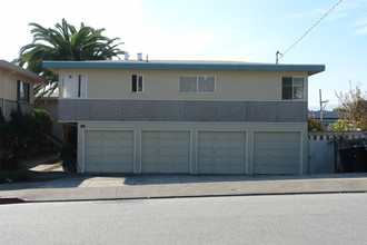 327 California Ave in South San Francisco, CA - Building Photo - Building Photo