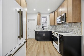 2320 Watkins St in Philadelphia, PA - Building Photo - Building Photo