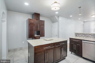 1610 S 24th St in Philadelphia, PA - Building Photo - Building Photo