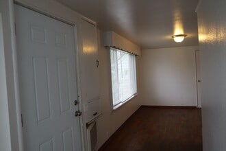 401 E 28th St in Vancouver, WA - Building Photo - Building Photo